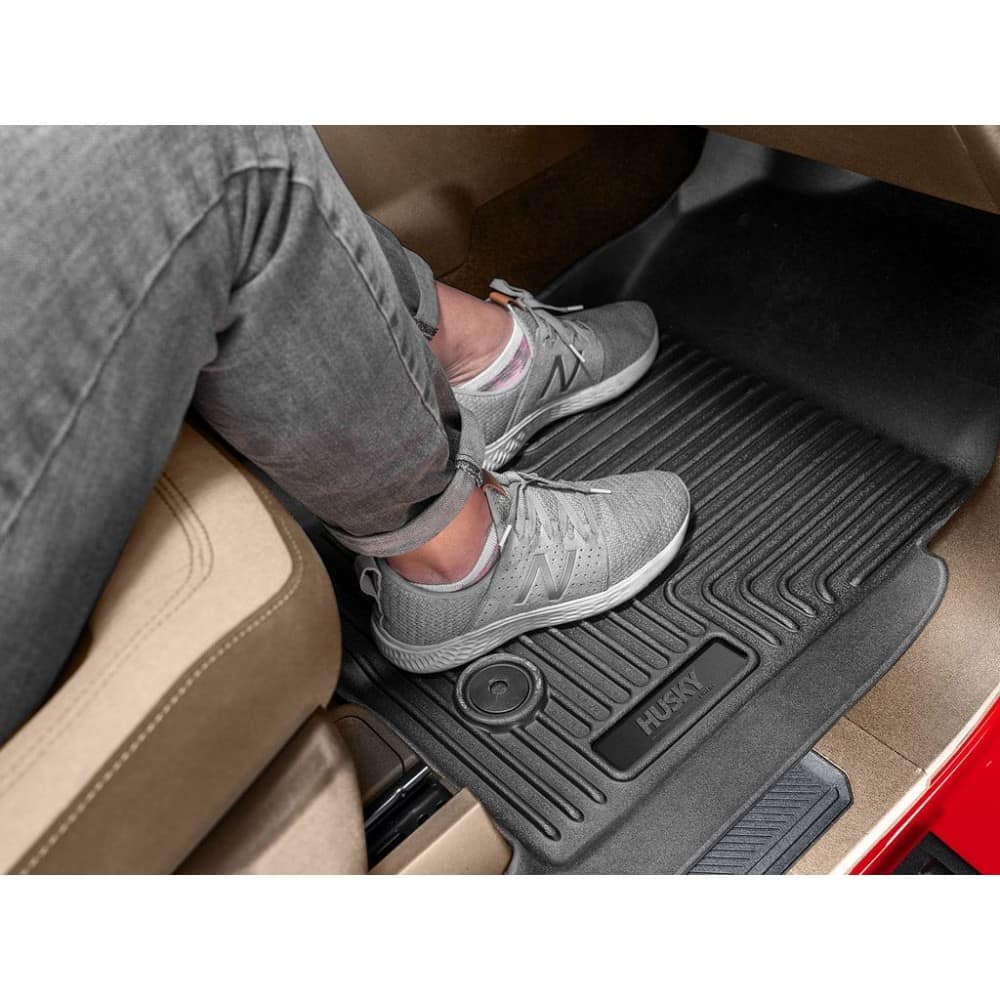 dywaniki-na-podloge-weatherbeater-przod-i-tyl-husky-liners-crew-cab dywaniki-na-podloge-weatherbeater-przod-i-tyl-husky-liners-crew-cab