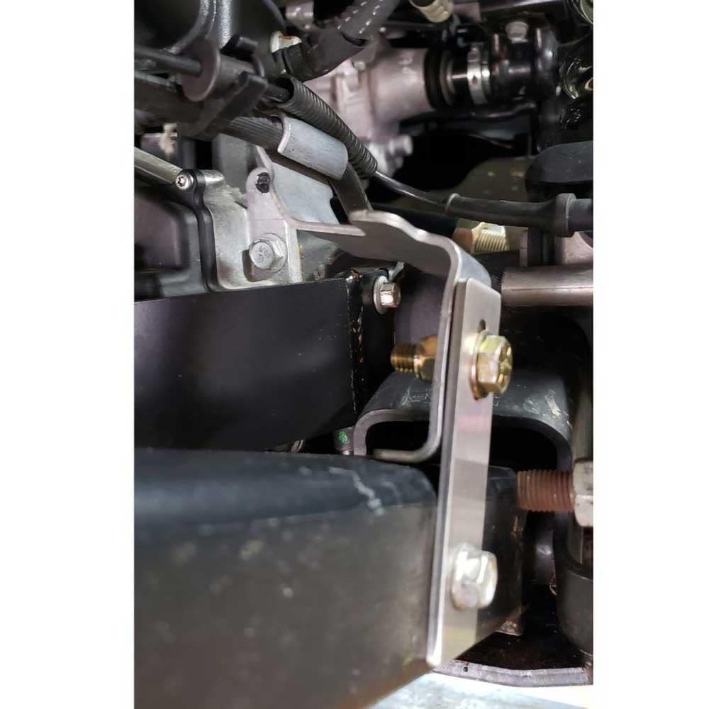 mocowania-przewodow-hamulcowych-przedluzone-przod-clayton-lift-2-4 mocowania-przewodow-hamulcowych-przedluzone-przod-clayton-lift-2-4