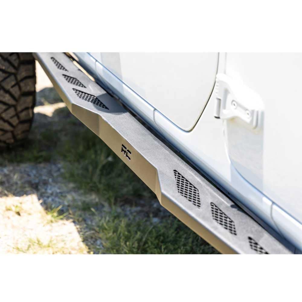 progi-boczne-rock-sliders-rough-country progi-boczne-rock-sliders-rough-country