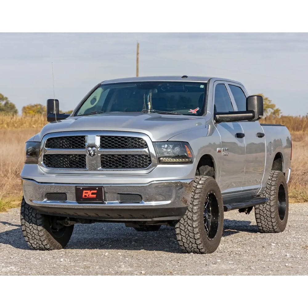 progi-stopnie-boczne-rough-country-hd2-crew-cab progi-stopnie-boczne-rough-country-hd2-crew-cab