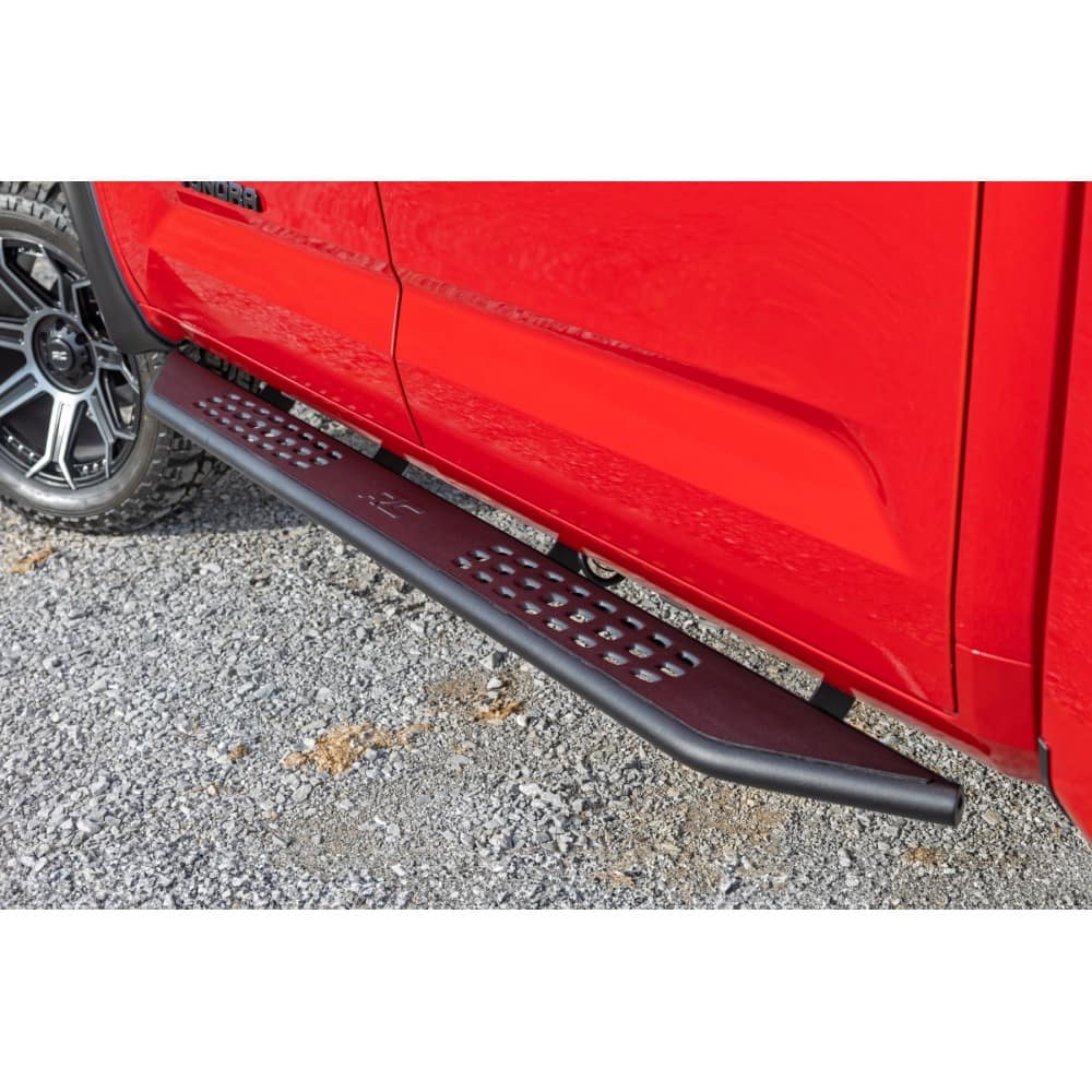 progi-stopnie-boczne-rough-country-ov2-crew-cab progi-stopnie-boczne-rough-country-ov2-crew-cab