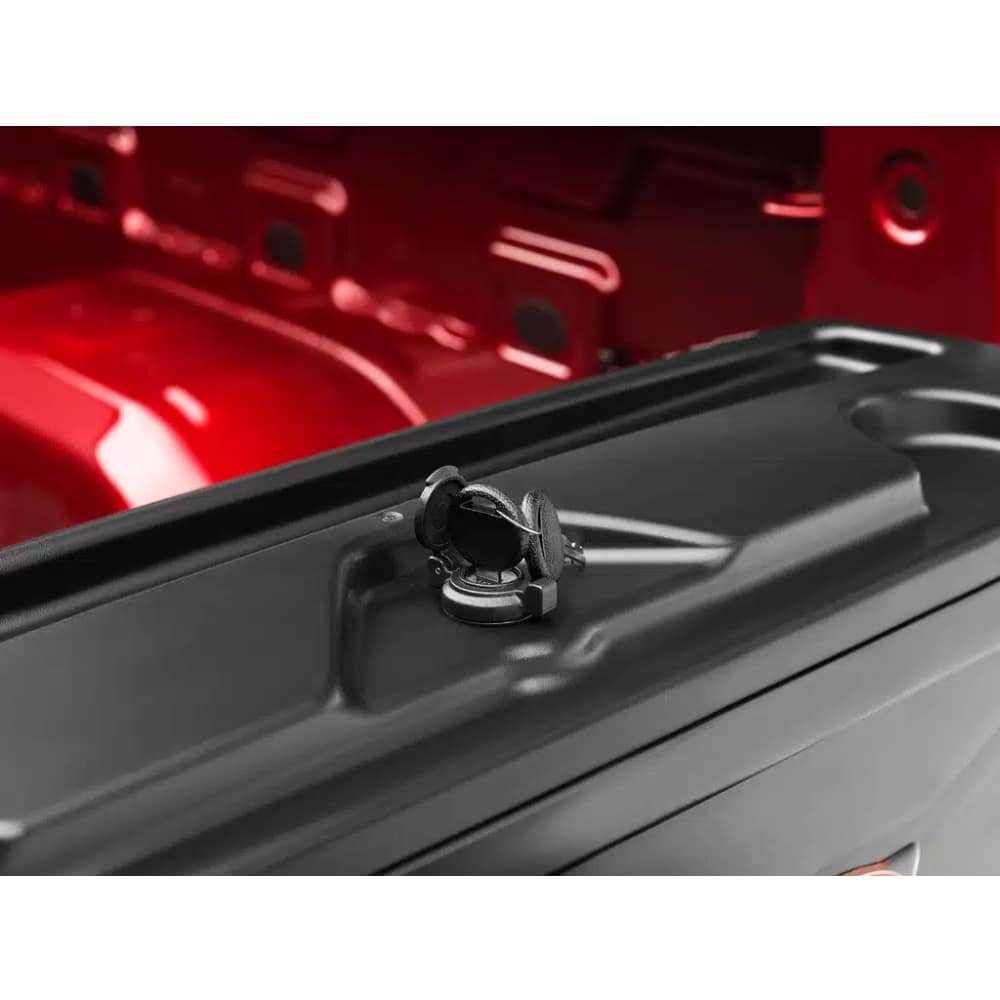schowek-na-pake-po-stronie-pasazera-realtruck-undercover-swing-case schowek-na-pake-po-stronie-pasazera-realtruck-undercover-swing-case
