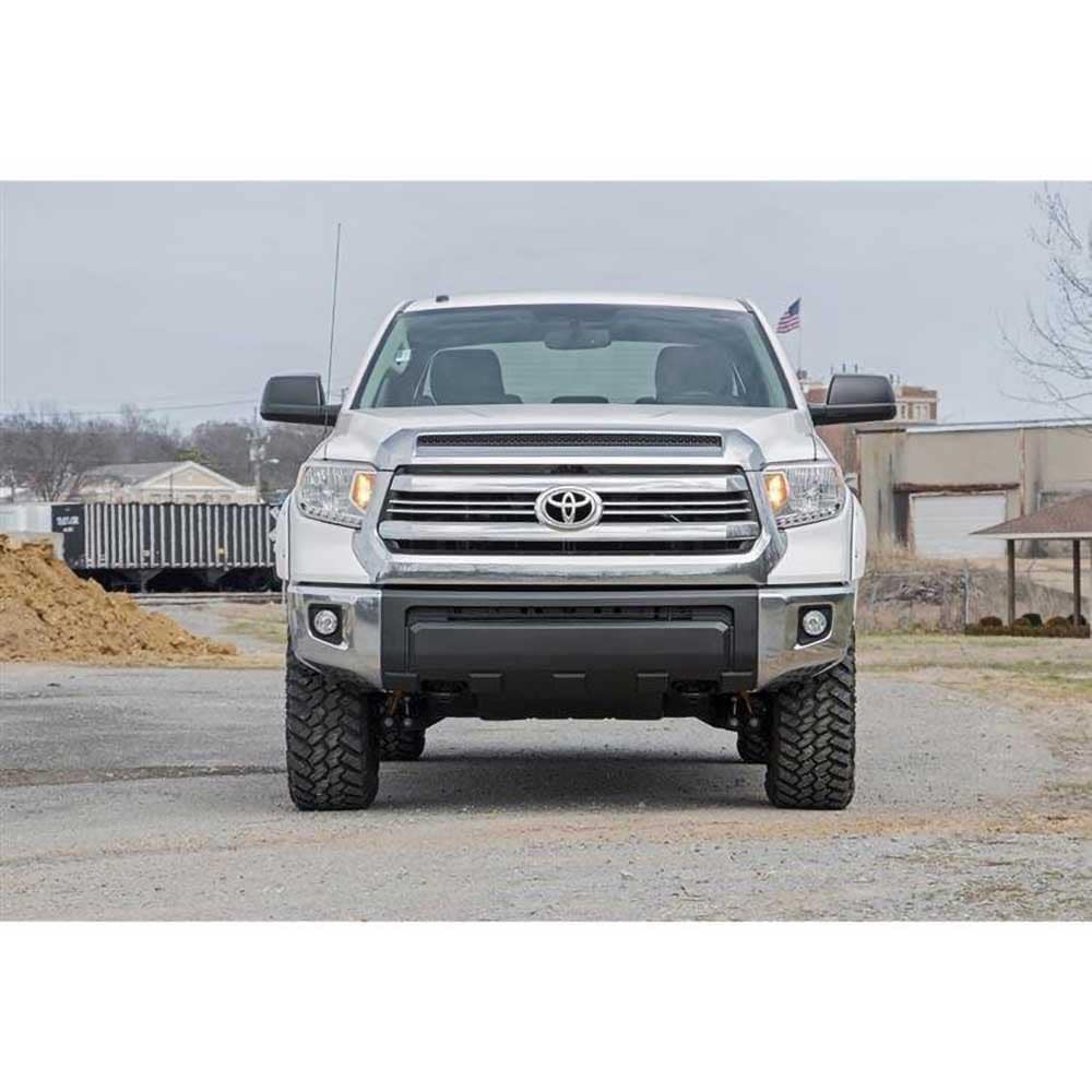 zestaw-wyrownujacy-rough-country-lift-25-3 zestaw-wyrownujacy-rough-country-lift-25-3